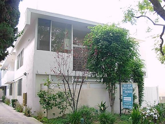 4th image of 1829 Malcolm Ave #7