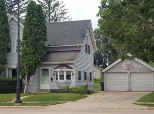 559 E Racine St, Jefferson, WI 53549