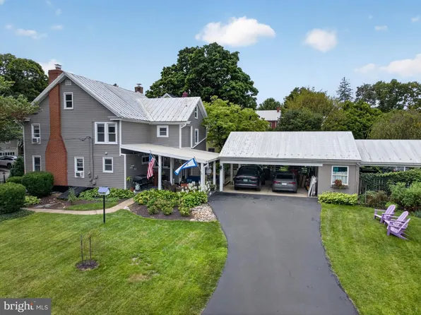 102 Duke St, Shepherdstown, WV 25443