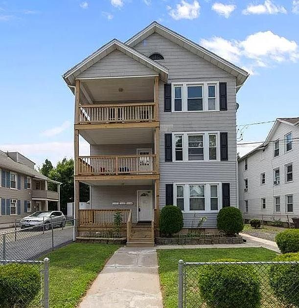 1st image of 29 City Ave #3
