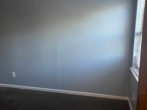 2nd image of 185 Donabrook Ct APT B8
