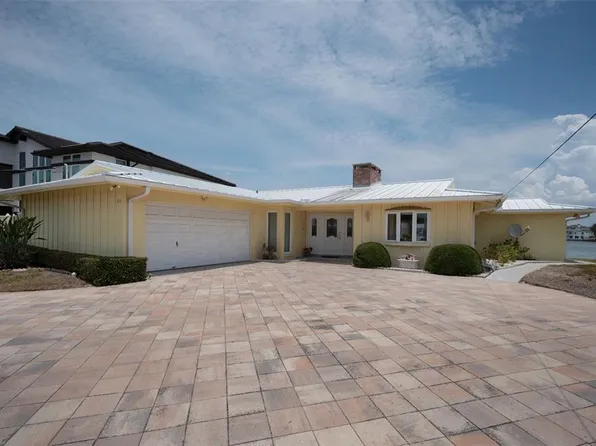 516 Harbor Dr N, Indian Rocks Beach, FL 33785