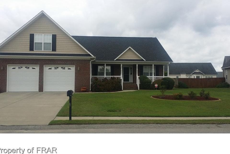 1st image of 814 Running Horse Ln