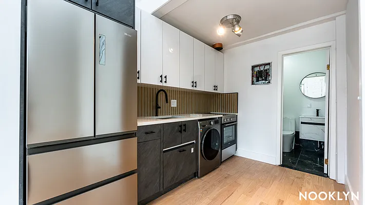 Rented by Nooklyn NYC LLC | media 12