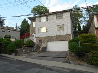 6 Boyd Pl, Yonkers, NY 10708