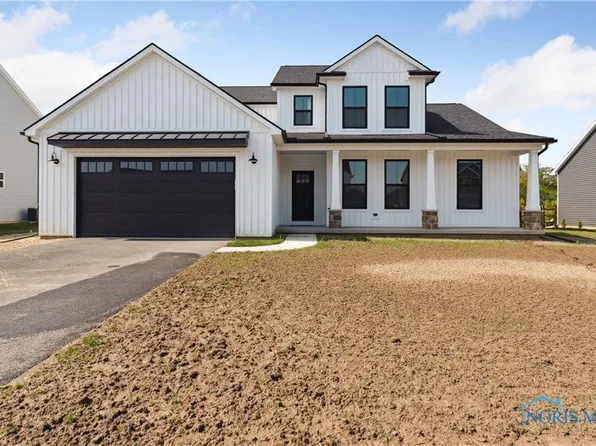 4938 Buckeye Dr, Maumee, OH 43537