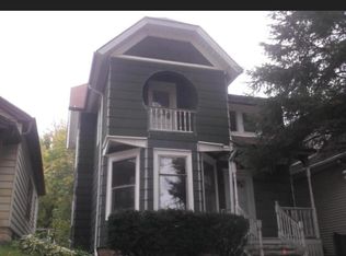 8632 W Maple St, West Allis, WI 53214