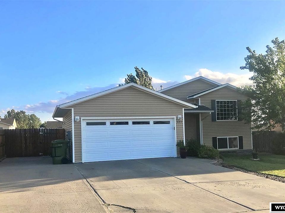 1st image of 605 Antelope Creek Dr