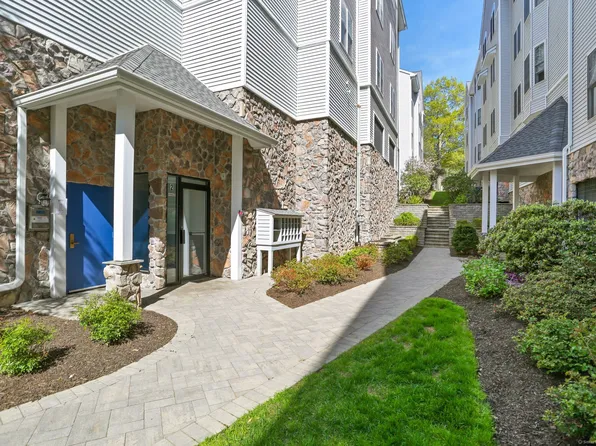 105 Richards Avenue #2402, Norwalk, CT 06854