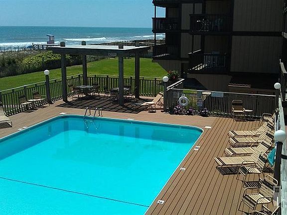 5th image of 1311 S Lake Park Boulevard #37B