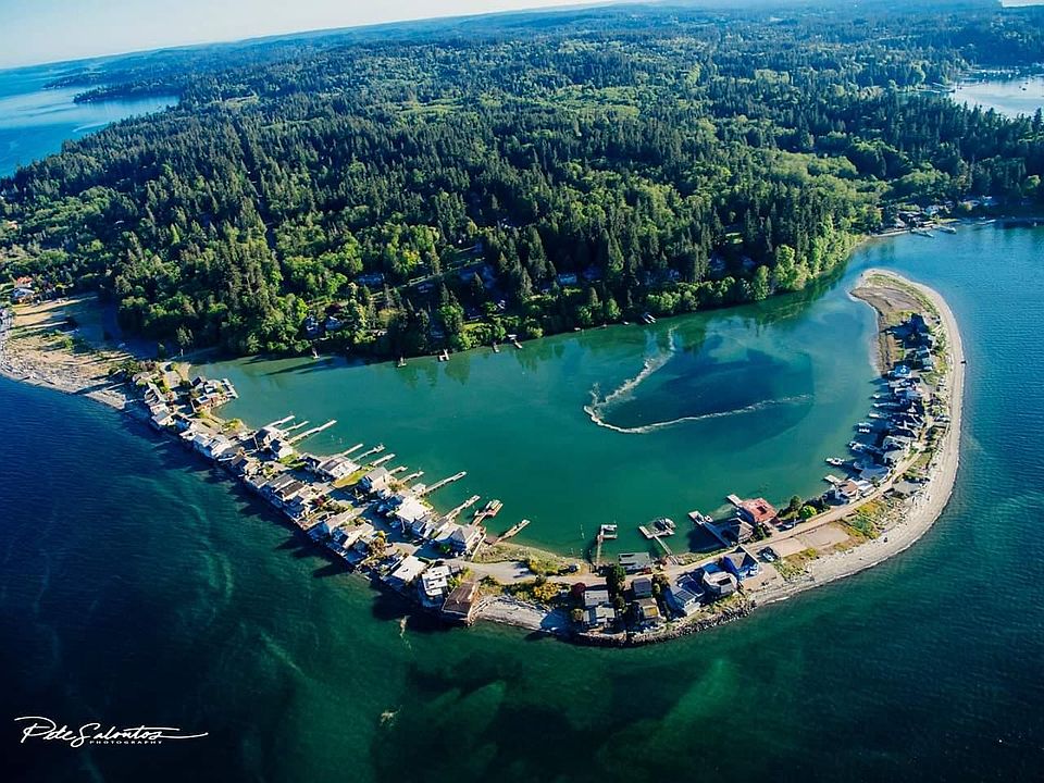 Sand Spit Bainbridge Island - Location on the Sand Spit!