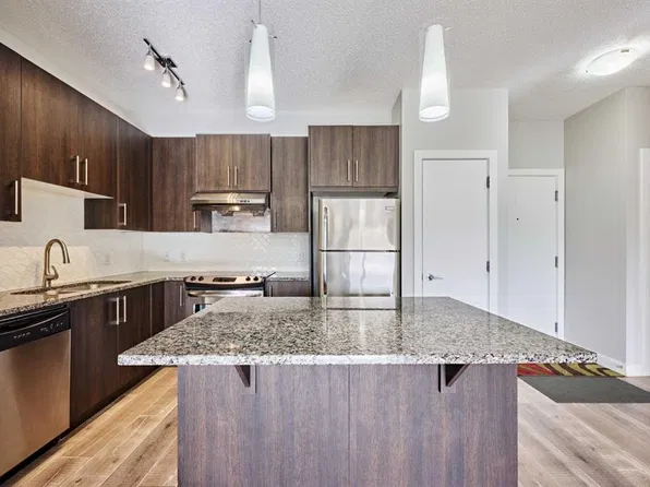 12 NE Sage Hill Ter NW #305, Calgary, AB T3R 0W6