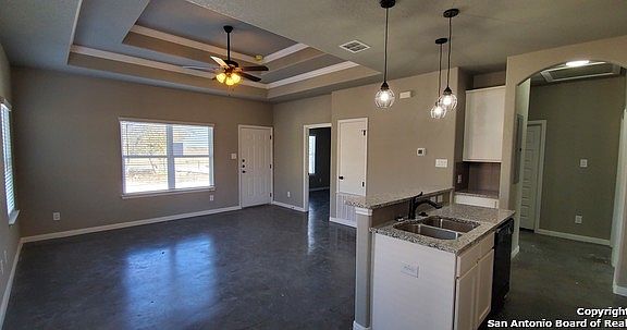 4th image of 1563 N Heideke St #1