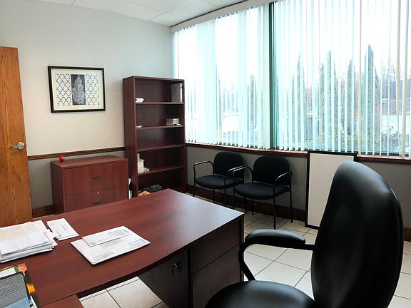 Windowed office 3