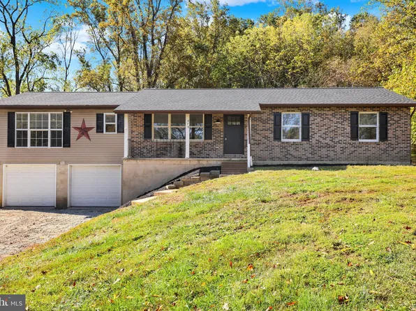 479 Kirks Mill Rd, Lincoln University, PA 19352