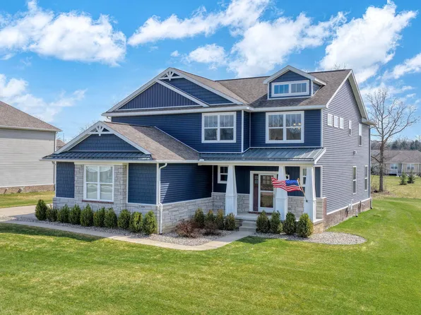 2399 Walnut View Dr, Howell, MI 48855