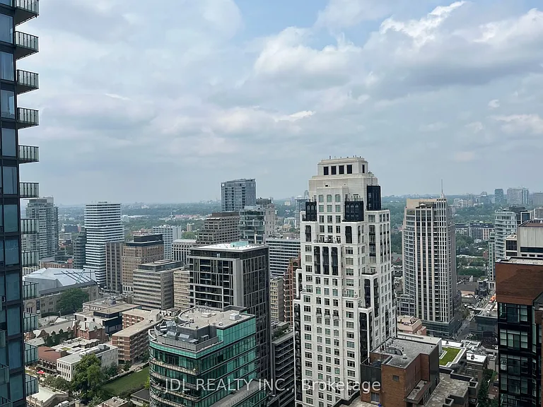 1080 Bay St #3409 — Photo 13