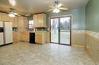 5th image of 1590 Woodlea Dr