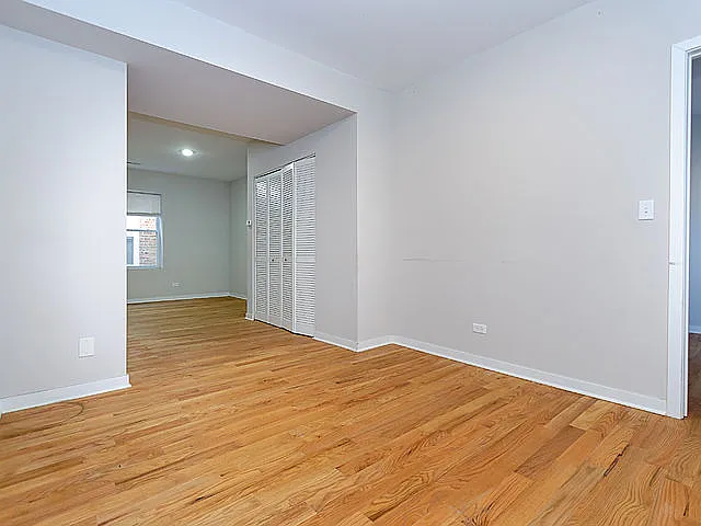 2415 E 78th St #1 — Photo 6