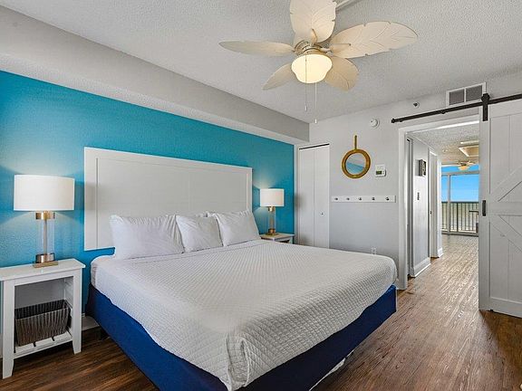 3rd image of 161 Seawatch Dr. #611