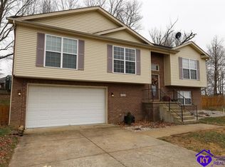 366 Rebecca Ann Ct, Elizabethtown, KY 42701