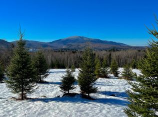 13 Doe Run S, Greenville, ME 04441