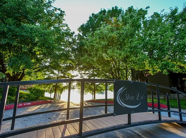 Stonelake Apartment Homes