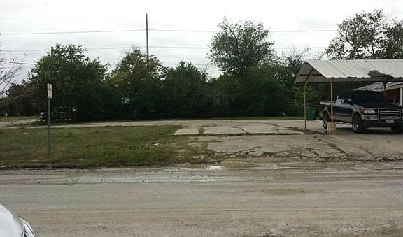 3rd image of 100 W Martin Luther King Jr Blvd