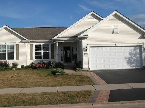 640 Lincoln Cir, Shorewood, IL 60404