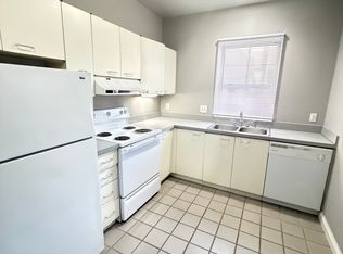 913 Geyer Ave #1, Saint Louis, MO 63104