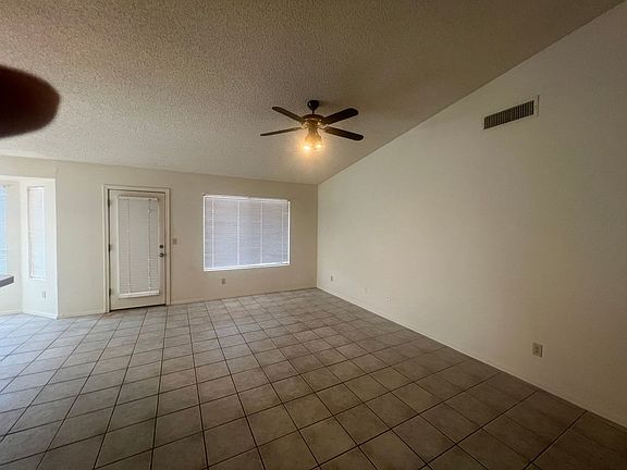 4th image of 9721 E Bennett Dr