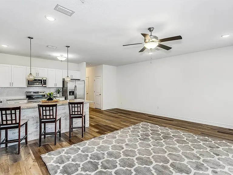 9837 Nature Creek Blvd — Photo 4