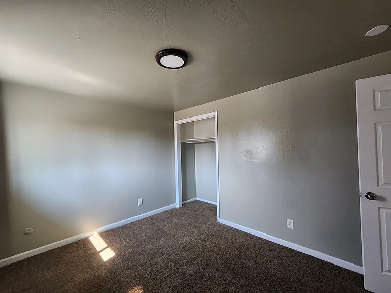721 Fraser St #721 — Photo 8