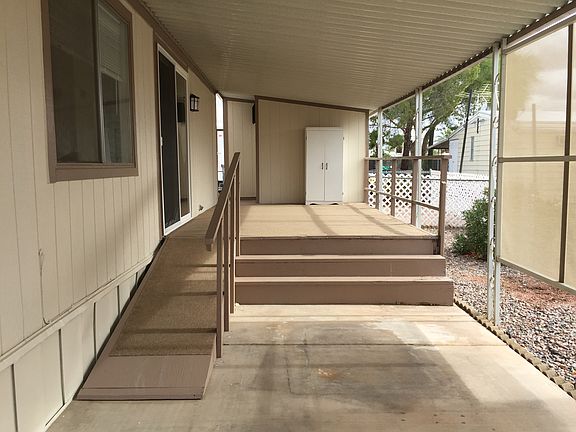 Raised Deck w/ramp/parking