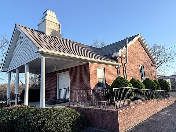 2nd image of 10926 Lafayette Rd