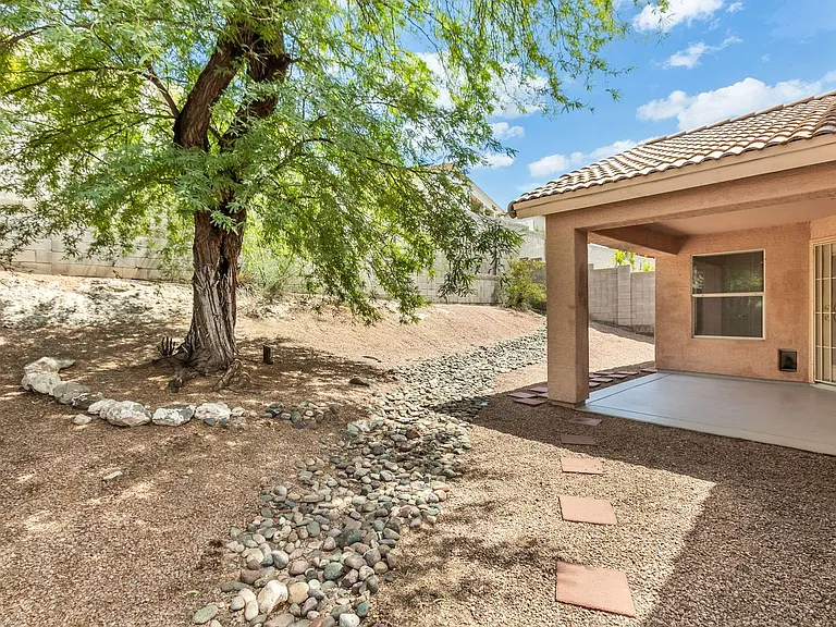 1520 E Villa Rita Dr — Photo 33