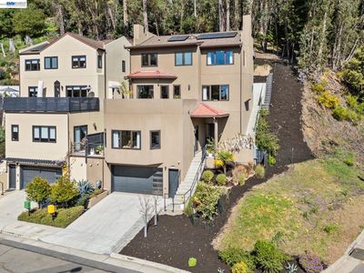 2588 Scout Rd, Oakland, CA, 94611