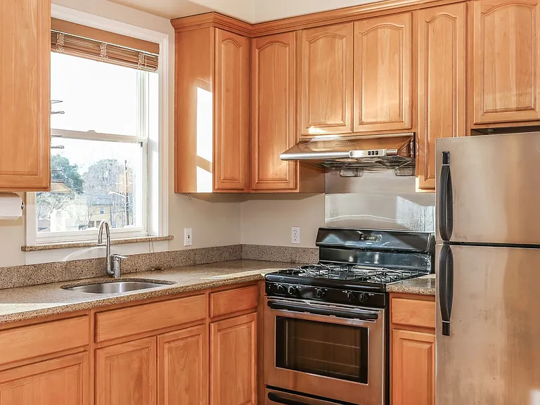 1013 Fair Oaks Ave. — Photo 49