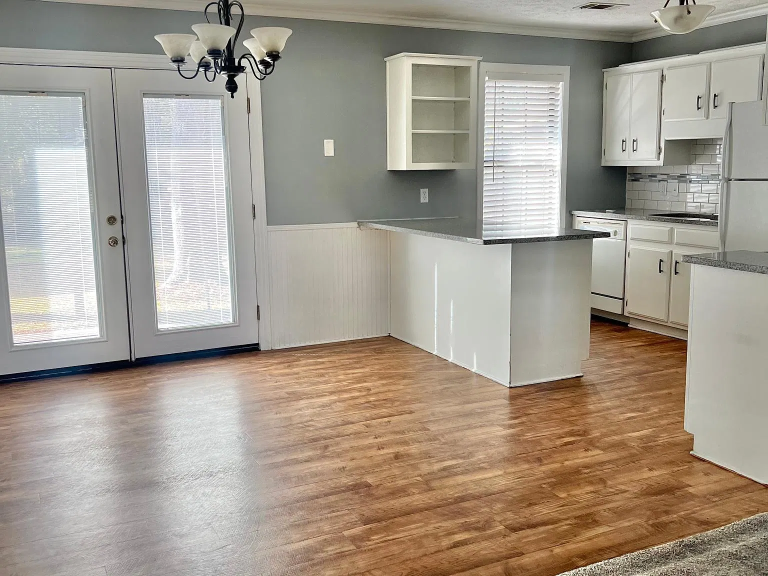 3 bed, 1150 sqft, $1,600 — Photo 4