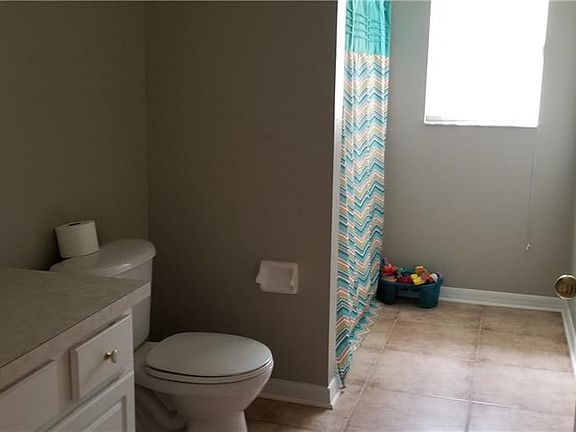 5th image of 13718 Colina Ct