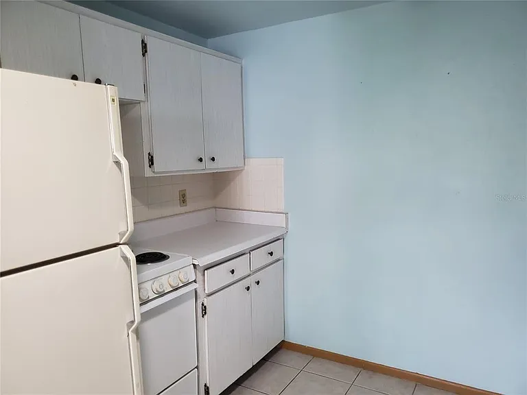 2021 Pennsylvania Ave #5 — Photo 3