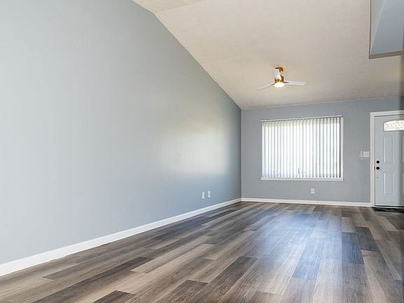5th image of 8918 Elmcreek Dr