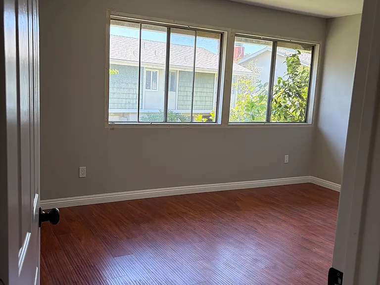 1404 N Tustin Ave #Y3 — Photo 9