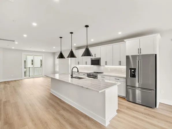 820 42nd Ave N Lot 210, Nashville, TN 37209