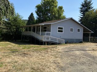 95641 Coos Sumner Ln, Coos Bay, OR 97420