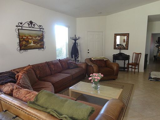 3rd image of 41207 Coghill Dr