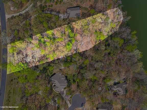 2nd image of 356 Country Oak Rd