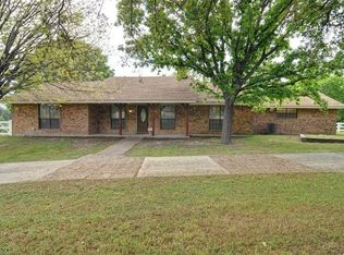 3251 Bluegrass Dr, Midlothian, TX 76065