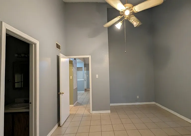 4841 Zenith St #3 — Photo 4