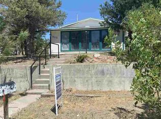 822 Cedar St, Douglas, WY 82633